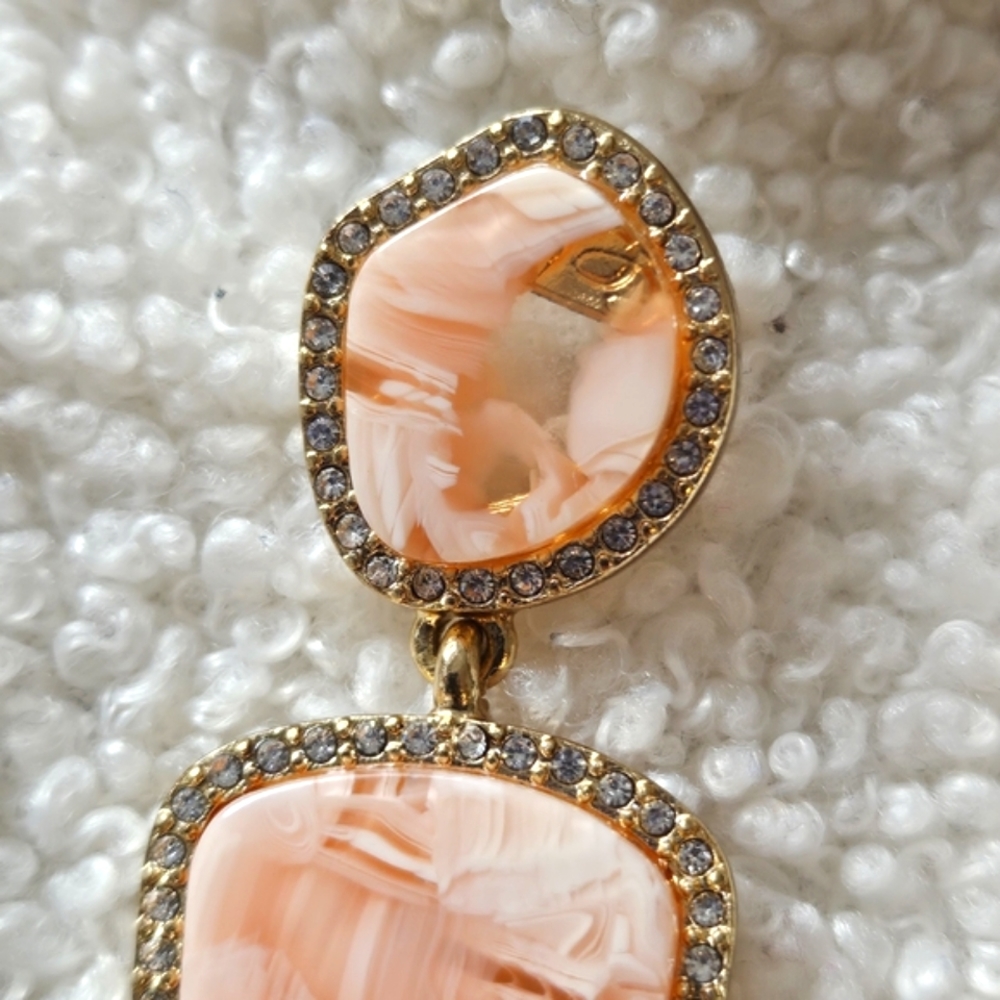 Pink Faux Shell Rhinestone Drop Earrings - Picture 4 of 6